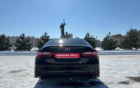 Toyota Camry, 2020 год, 3 950 000 рублей, 5 фотография