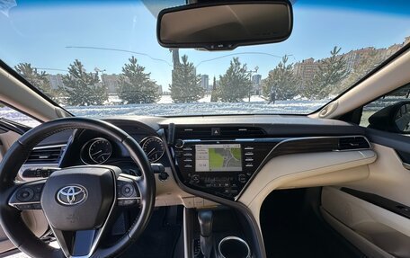 Toyota Camry, 2020 год, 3 950 000 рублей, 12 фотография