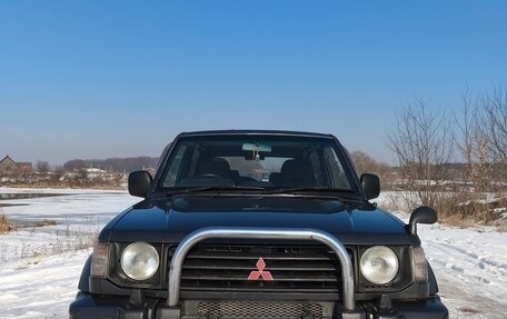 Mitsubishi Pajero III рестайлинг, 1993 год, 700 000 рублей, 33 фотография