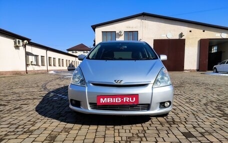 Toyota Wish II, 2004 год, 790 000 рублей, 2 фотография