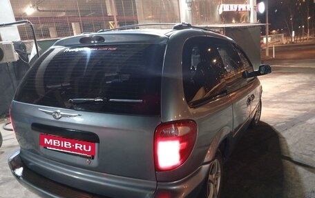 Chrysler Voyager IV, 2003 год, 370 000 рублей, 7 фотография