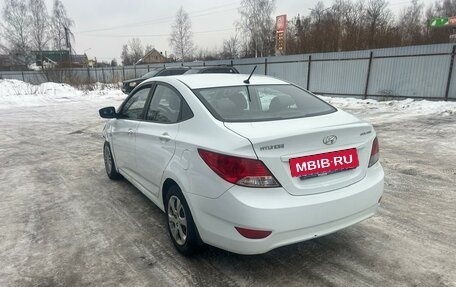 Hyundai Solaris II рестайлинг, 2013 год, 490 000 рублей, 12 фотография