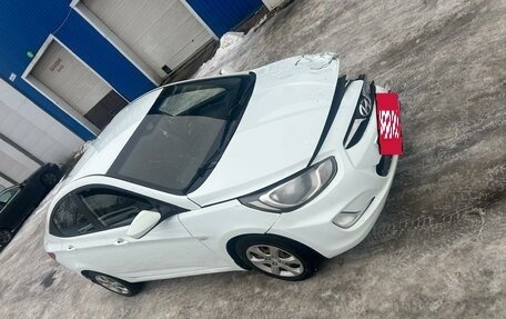 Hyundai Solaris II рестайлинг, 2013 год, 490 000 рублей, 15 фотография