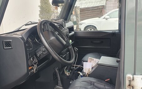 Land Rover Defender I, 2012 год, 2 700 000 рублей, 6 фотография