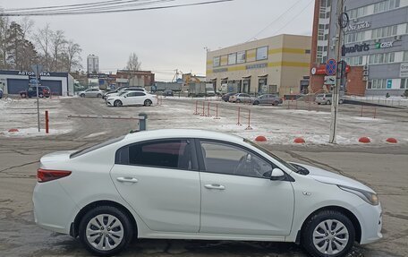 KIA Rio IV, 2017 год, 765 000 рублей, 3 фотография