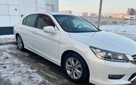 Honda Accord IX рестайлинг, 2013 год, 1 400 000 рублей, 7 фотография