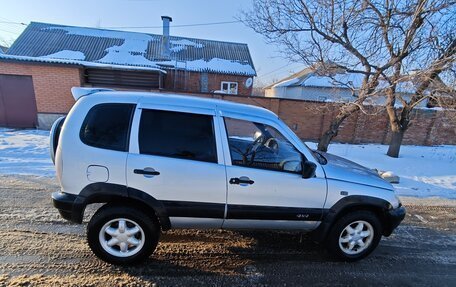 Chevrolet Niva I рестайлинг, 2005 год, 350 000 рублей, 2 фотография