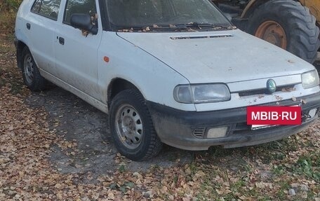 Skoda Felicia I рестайлинг, 1996 год, 100 000 рублей, 4 фотография