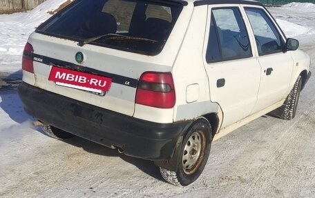 Skoda Felicia I рестайлинг, 1996 год, 100 000 рублей, 8 фотография