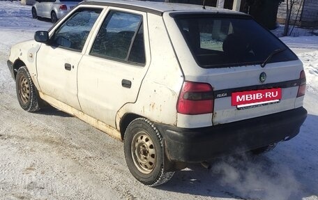 Skoda Felicia I рестайлинг, 1996 год, 100 000 рублей, 10 фотография