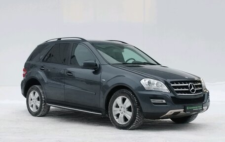 Mercedes-Benz M-Класс, 2011 год, 2 195 000 рублей, 3 фотография