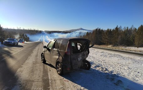 Toyota FunCargo, 2000 год, 200 000 рублей, 3 фотография