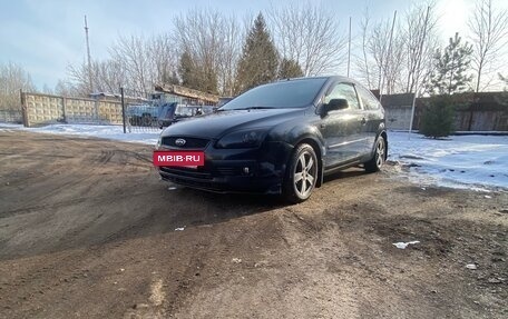 Ford Focus II рестайлинг, 2005 год, 3 фотография