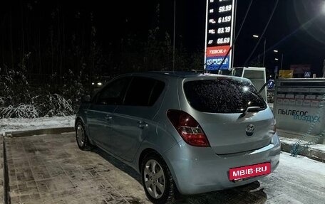 Hyundai i20 IB рестайлинг, 2010 год, 600 000 рублей, 4 фотография