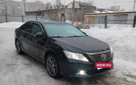 Toyota Camry, 2013 год, 2 450 000 рублей, 2 фотография