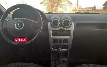 Renault Logan I, 2013 год, 285 000 рублей, 2 фотография