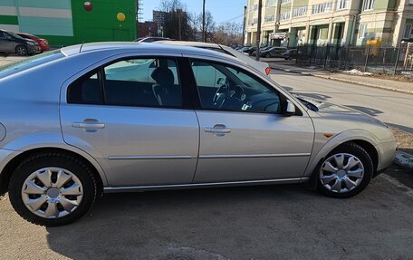 Ford Mondeo III, 2002 год, 330 000 рублей, 2 фотография