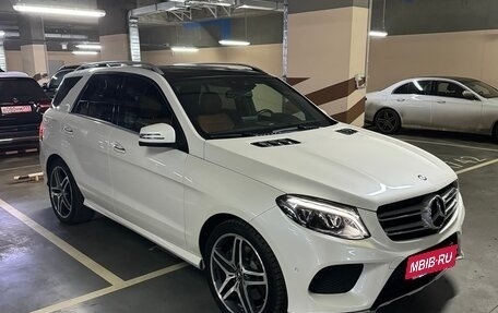 Mercedes-Benz GLE, 2015 год, 4 700 000 рублей, 7 фотография