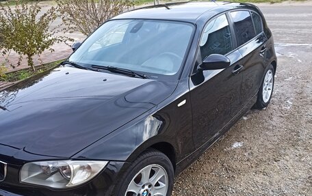 BMW 1 серия, 2006 год, 800 000 рублей, 9 фотография