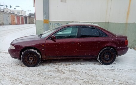 Audi A4, 1997 год, 390 000 рублей, 6 фотография