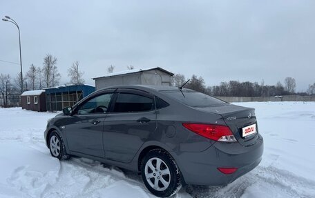 Hyundai Solaris II рестайлинг, 2014 год, 830 000 рублей, 2 фотография