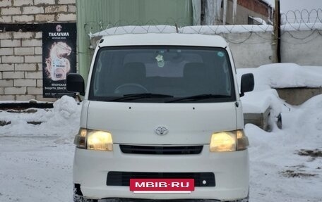 Toyota Town Ace IV, 2012 год, 980 000 рублей, 3 фотография