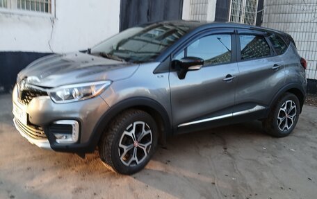 Renault Kaptur I рестайлинг, 2018 год, 1 570 000 рублей, 3 фотография