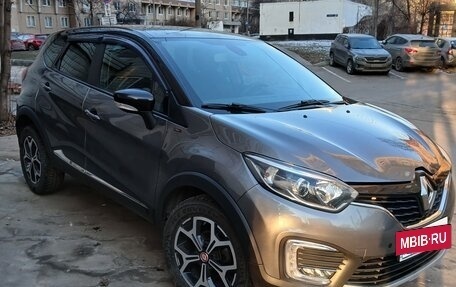 Renault Kaptur I рестайлинг, 2018 год, 1 570 000 рублей, 2 фотография