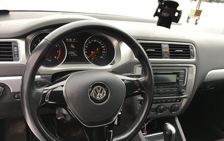 Volkswagen Jetta VI, 2017 год, 1 550 000 рублей, 6 фотография