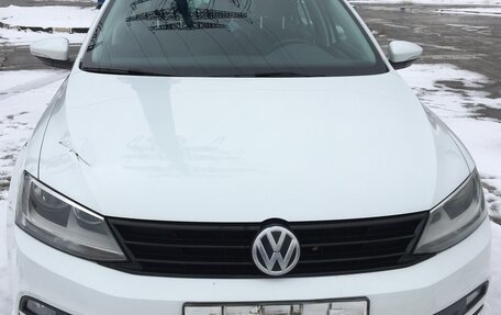 Volkswagen Jetta VI, 2017 год, 1 550 000 рублей, 3 фотография