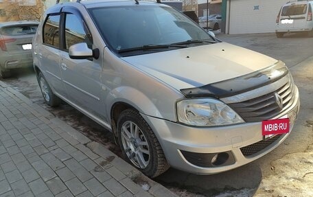 Renault Logan I, 2013 год, 800 000 рублей, 3 фотография