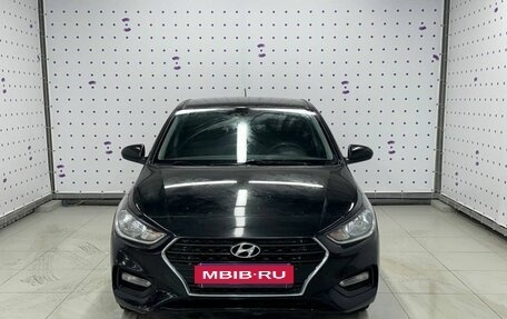 Hyundai Solaris II рестайлинг, 2017 год, 1 180 000 рублей, 1 фотография