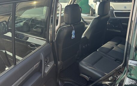 Mitsubishi Pajero IV, 2012 год, 2 350 000 рублей, 14 фотография