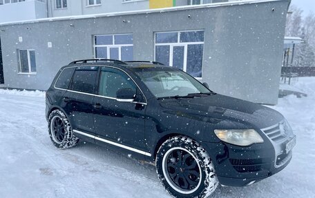 Volkswagen Touareg III, 2007 год, 750 000 рублей, 18 фотография