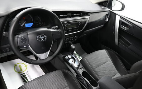 Toyota Auris II, 2013 год, 1 395 000 рублей, 9 фотография