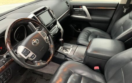 Toyota Land Cruiser 200, 2015 год, 4 500 000 рублей, 6 фотография