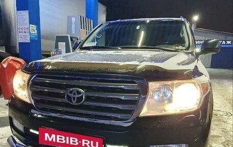 Toyota Land Cruiser 200, 2010 год, 3 700 000 рублей, 11 фотография