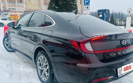 Hyundai Sonata VIII, 2021 год, 2 700 000 рублей, 5 фотография