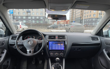 Volkswagen Jetta VI, 2013 год, 1 250 000 рублей, 8 фотография