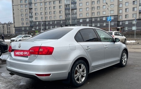 Volkswagen Jetta VI, 2013 год, 1 250 000 рублей, 4 фотография