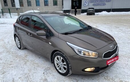 KIA cee'd III, 2013 год, 1 100 000 рублей, 2 фотография