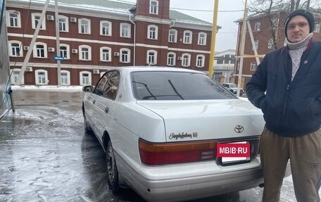 Toyota Crown, 1993 год, 700 000 рублей, 3 фотография