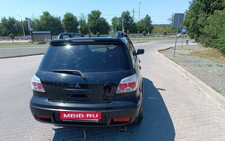 Mitsubishi Outlander III рестайлинг 3, 2008 год, 940 000 рублей, 8 фотография