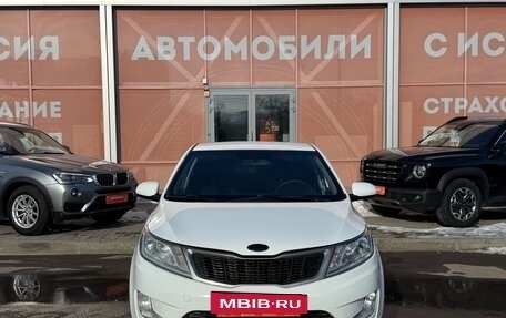 KIA Rio III рестайлинг, 2014 год, 870 000 рублей, 2 фотография