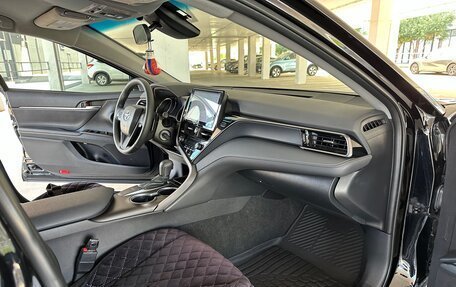Toyota Camry, 2022 год, 3 450 000 рублей, 3 фотография