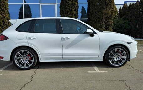 Porsche Cayenne III, 2012 год, 2 630 000 рублей, 14 фотография