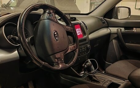 KIA Sorento II рестайлинг, 2013 год, 1 700 000 рублей, 2 фотография