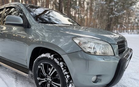 Toyota RAV4, 2006 год, 1 070 000 рублей, 9 фотография