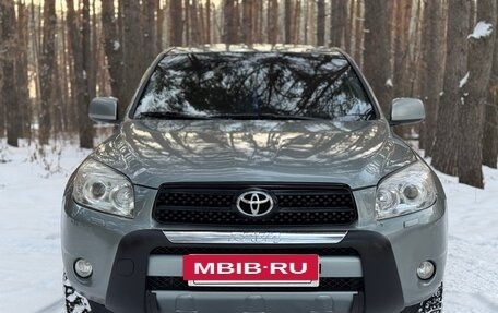 Toyota RAV4, 2006 год, 1 070 000 рублей, 2 фотография