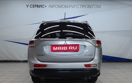 Mitsubishi Outlander III рестайлинг 3, 2013 год, 1 205 000 рублей, 4 фотография